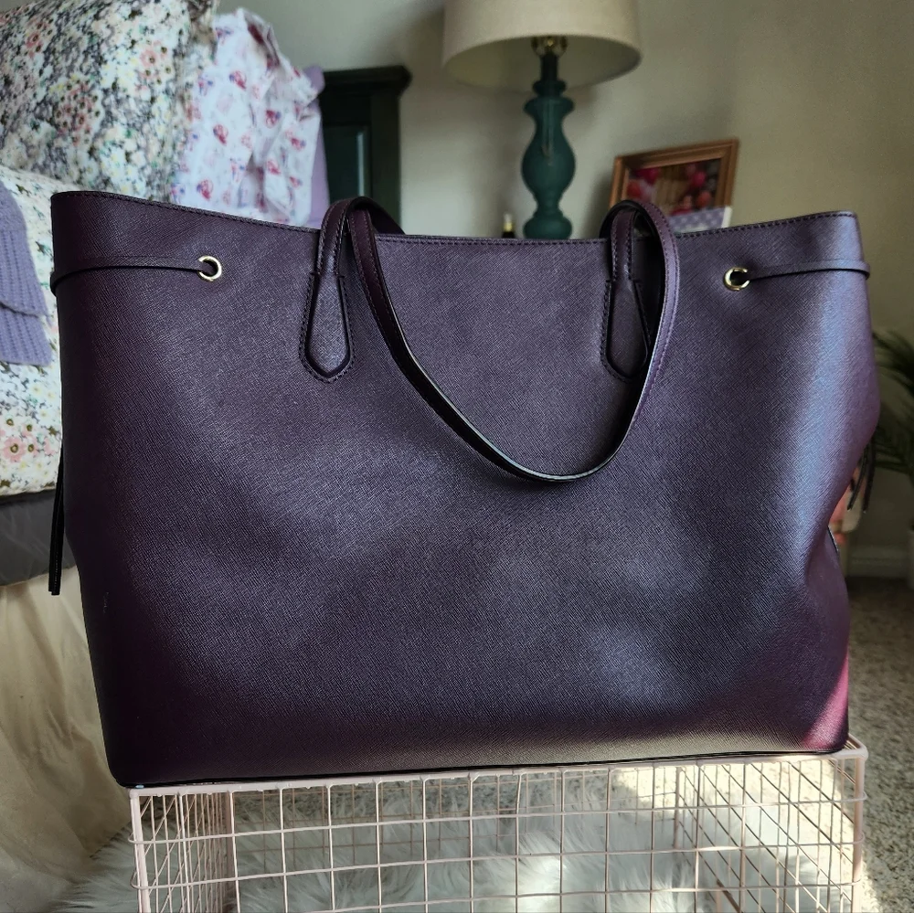 Kate Spade New York Leathet Tote Bag